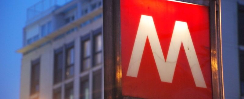 simbolo metropolitana milano